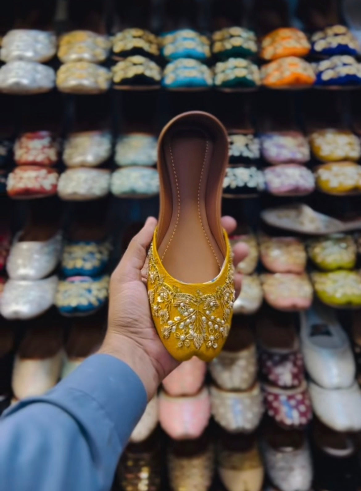 Mustard Majesty Medicated Khussa