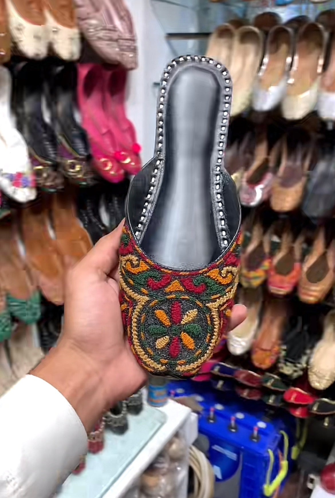 Rajasthani Queen Backless Medicated Khussa